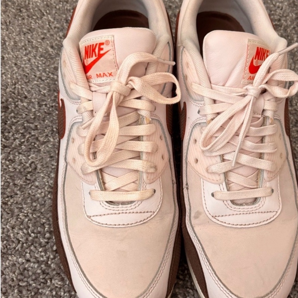 Nike Air Max 90 Sneakers in white and Brown - Picture 3 of 4